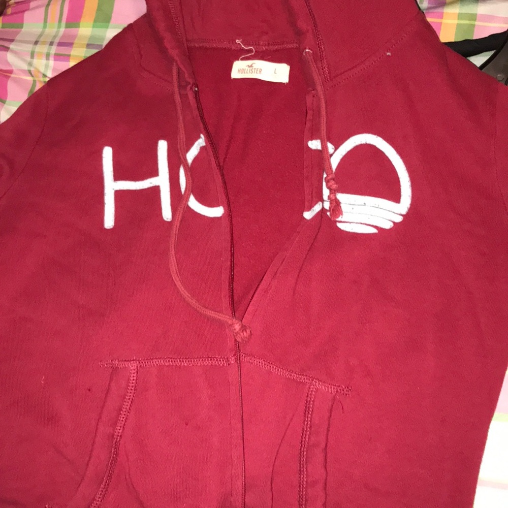 Hollister sweater